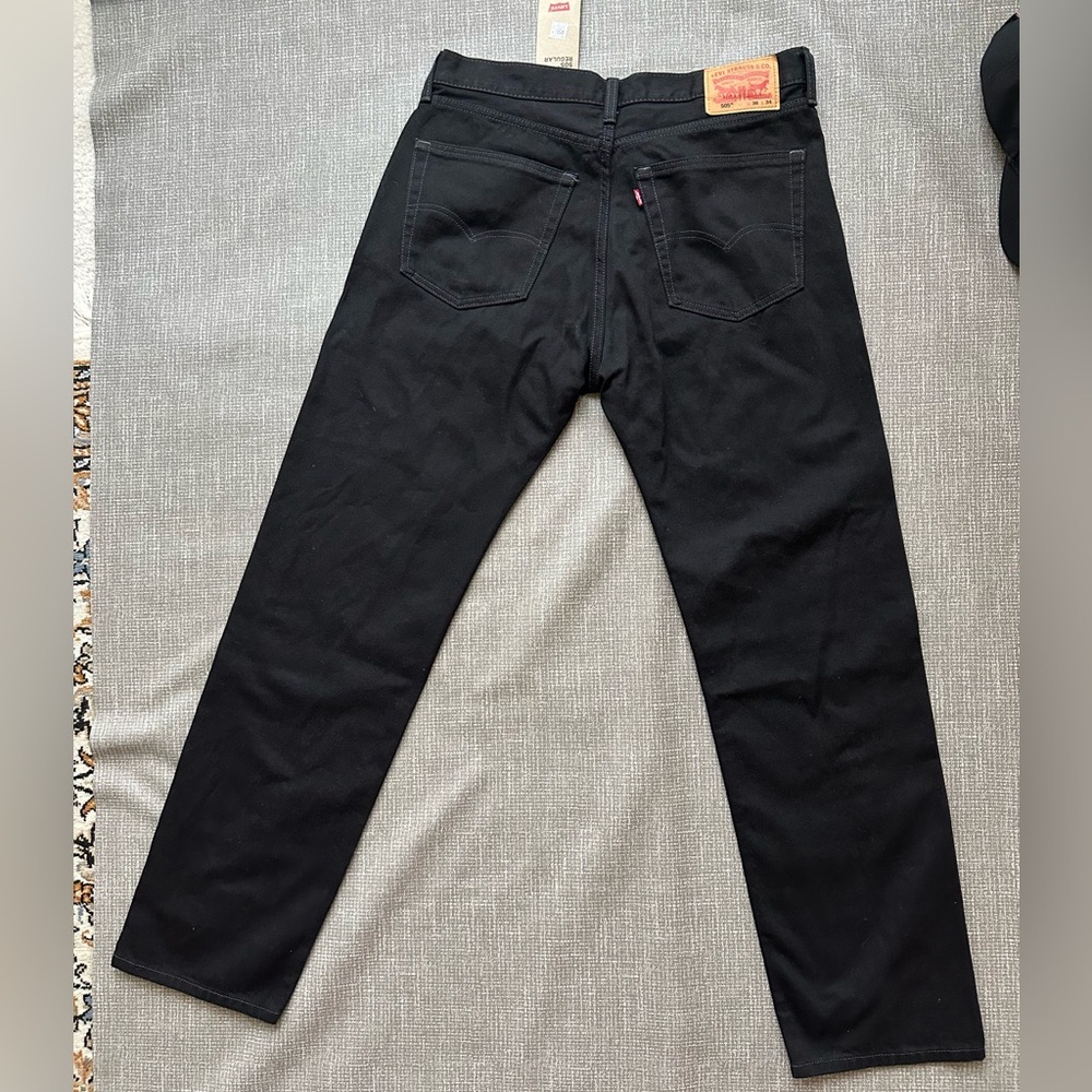 Levi's 505 Regular Fit Men's Black Jeans Size 36x32 Classic Straight‎ Leg Denim - Picture 2 of 12